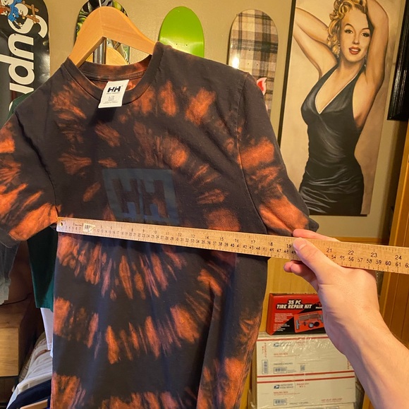 Helly Hansen custom one of one unique spiral reverse dye - Picture 6 of 6